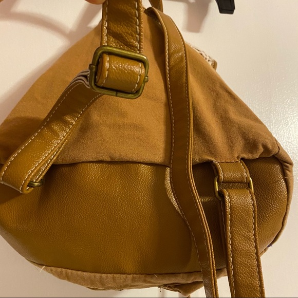 Small backpack - Picture 6 of 12